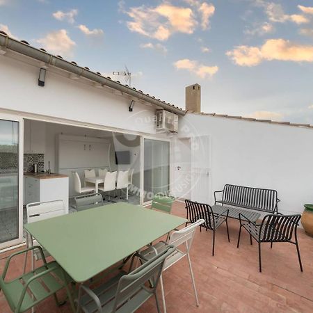 As21778- Magnifique P3 Avec Terrasse Au Coeur Du Centre Ville Dans Une Maison De Caractere Le Grau-du-Roi Luaran gambar